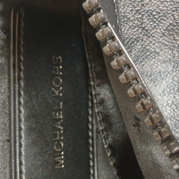 Michael Kors Cooper Logo Charcoal /Black Belt Bag Unisex - Picture 9 of 9